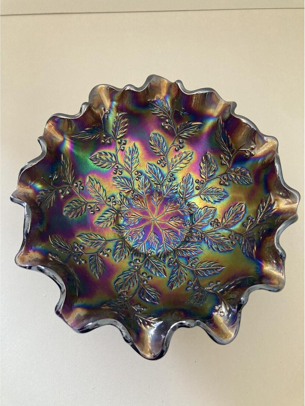Vintage Fenton Carnival Glass Ruffed Bowl in Amethyst (Holly Pattern)